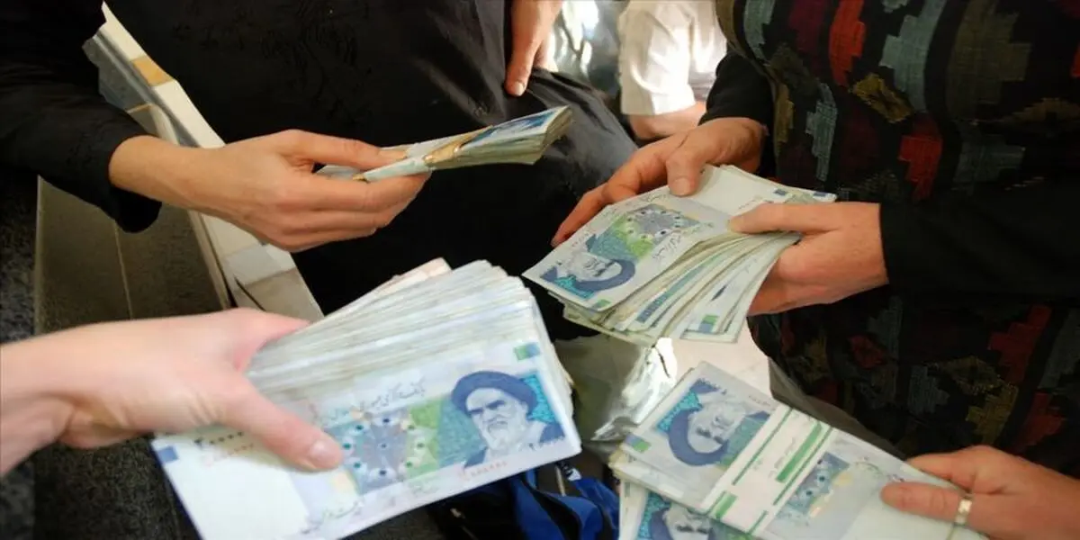 یادگاری پرهزینه روحانی برای کارمندان