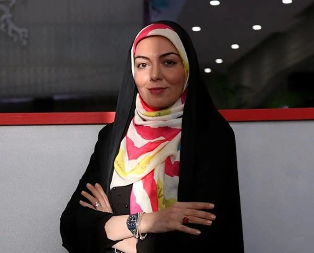 عکس ناراحت کننده از اولین سالگرد فوت آزاده نامداری!