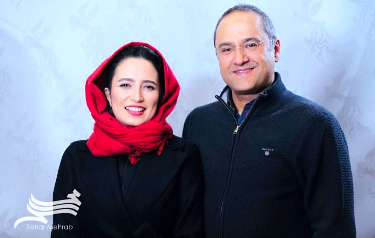 پیاده روی رامبد جوان با همسر و دخترش در کوچه های تهران | ویدیو