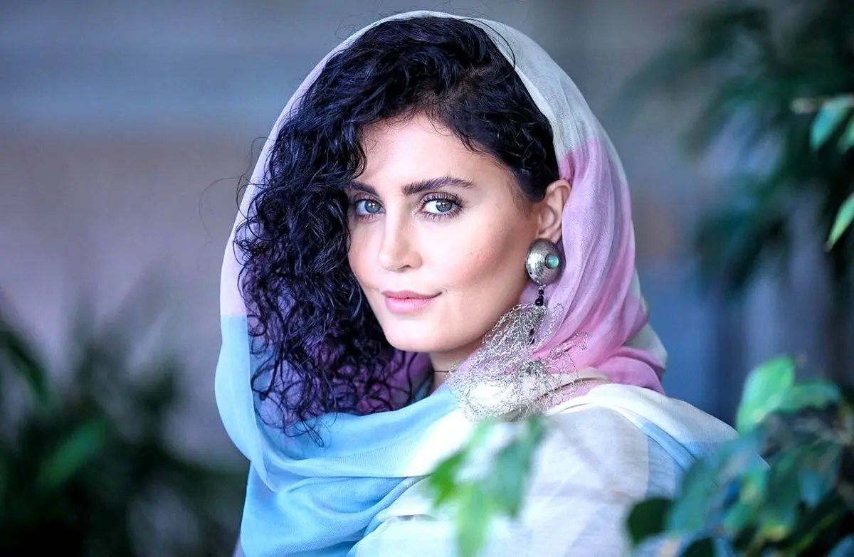 زندگینامه الناز شاکردوست