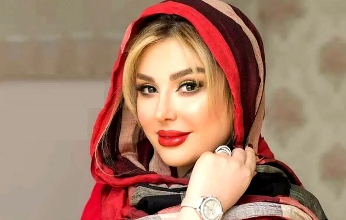 زندگینامه نیوشا ضیغمی