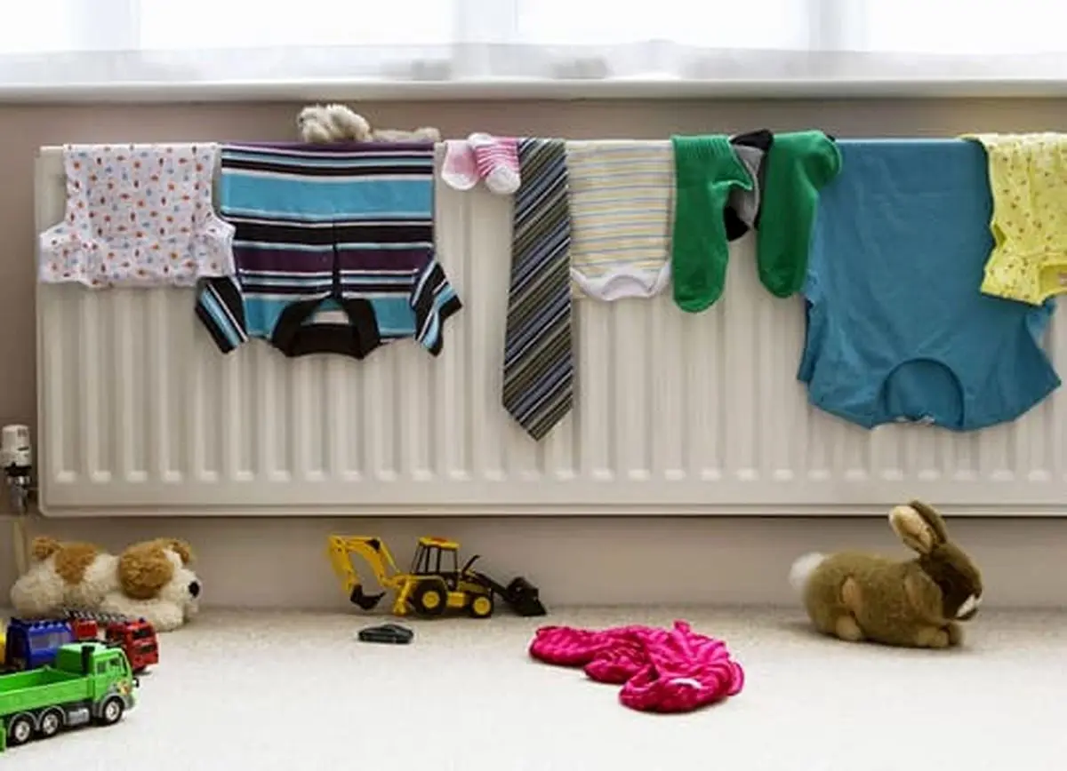 ۱۰ نکته برای سریع‌تر خشک کردن لباس‌ها در روزهای بارانی و سرد به صورت بهداشتی و سالم