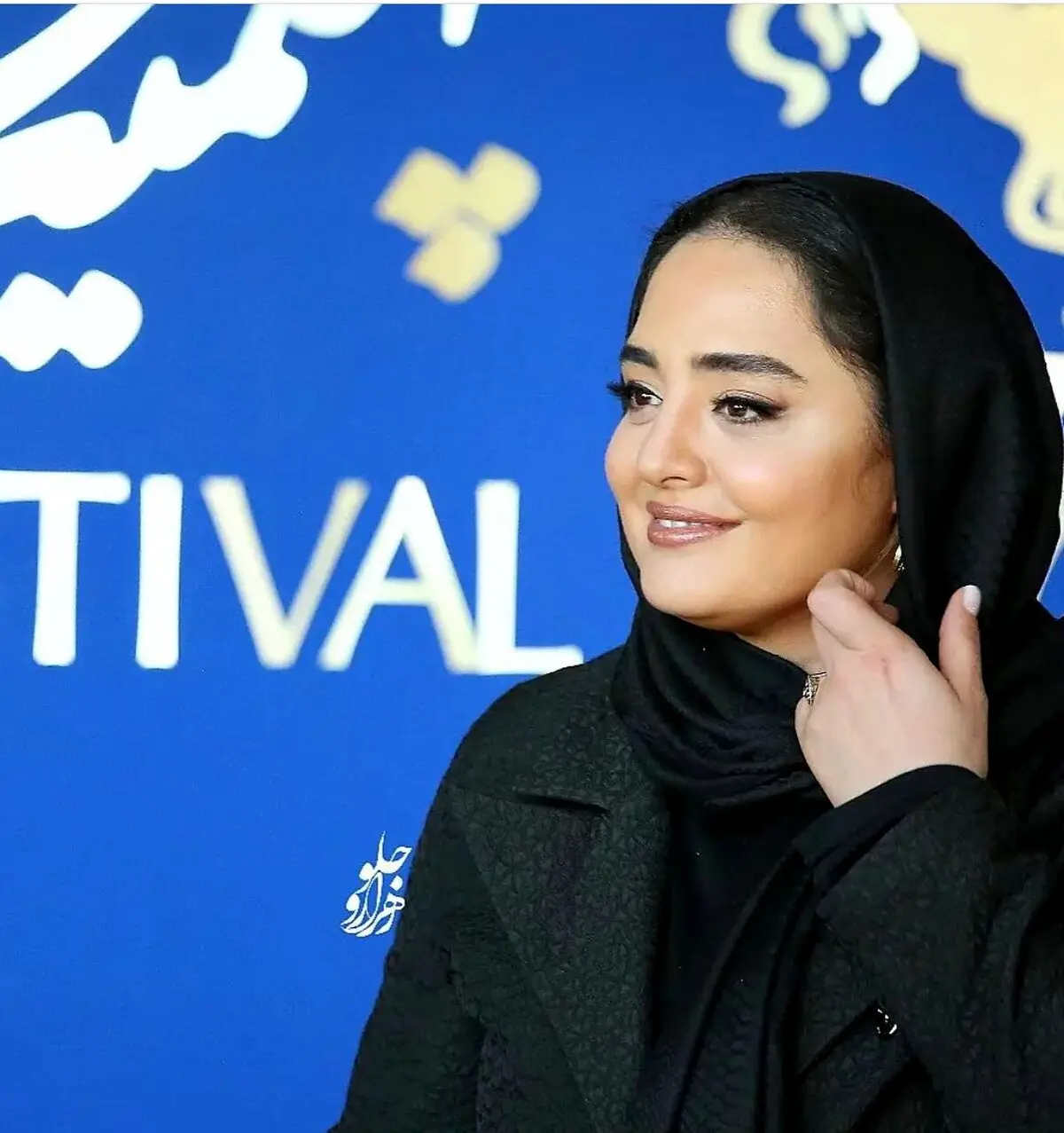 سفر مجردی نرگس محمدی با خواهرش 