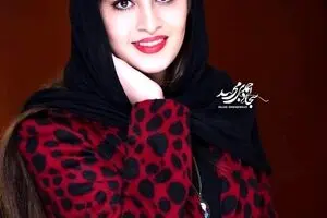 مریم مومن بلاخره از نامزدش رونمایی کرد | خانم بازیگر چه ذوقی هم میکنه برای نامزدش! + فیلم