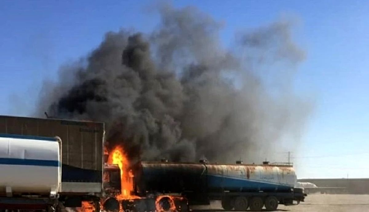 فوری : چپ کردن کامیون حمل بنزین | فاجعه عظیم در جاده پرتردد کشور