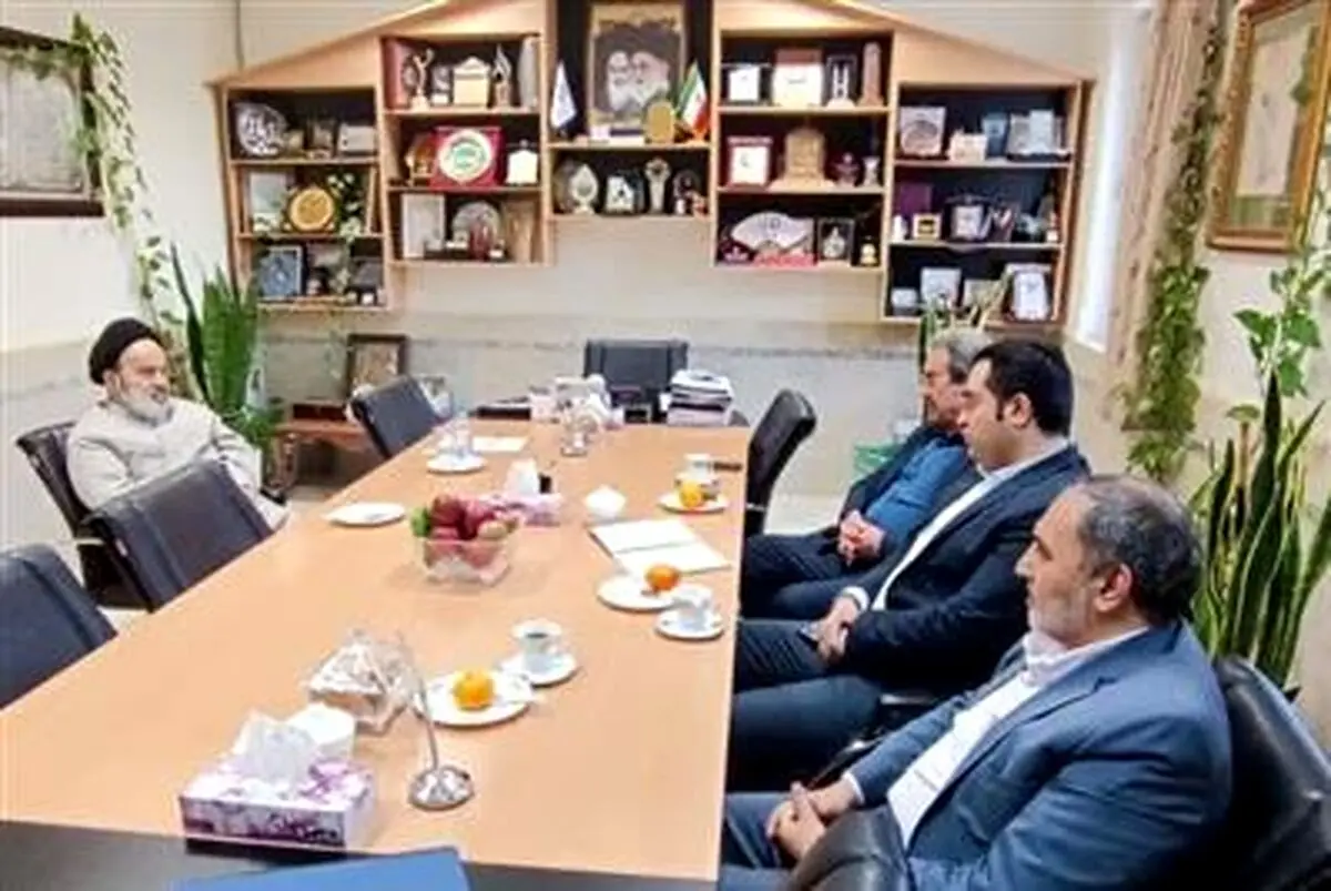 فعالیت مقدس کارمندان در بانک‌های قرض‌الحسنه مصداق واقعی جهاد در خداست