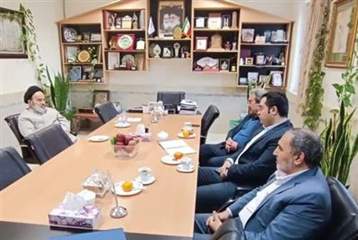 فعالیت مقدس کارمندان در بانک‌های قرض‌الحسنه مصداق واقعی جهاد در خداست