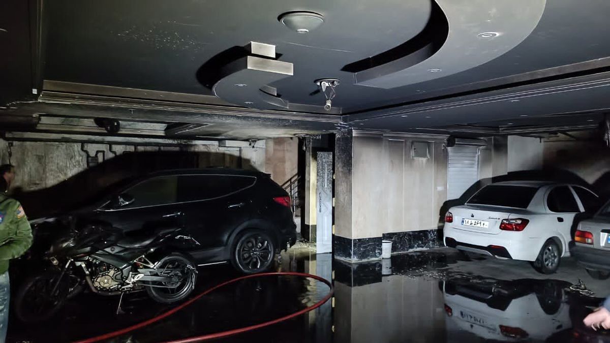 فوری: آتش سوزی وحشتناک در پارکینگ خانه| آمار بالای تلفات