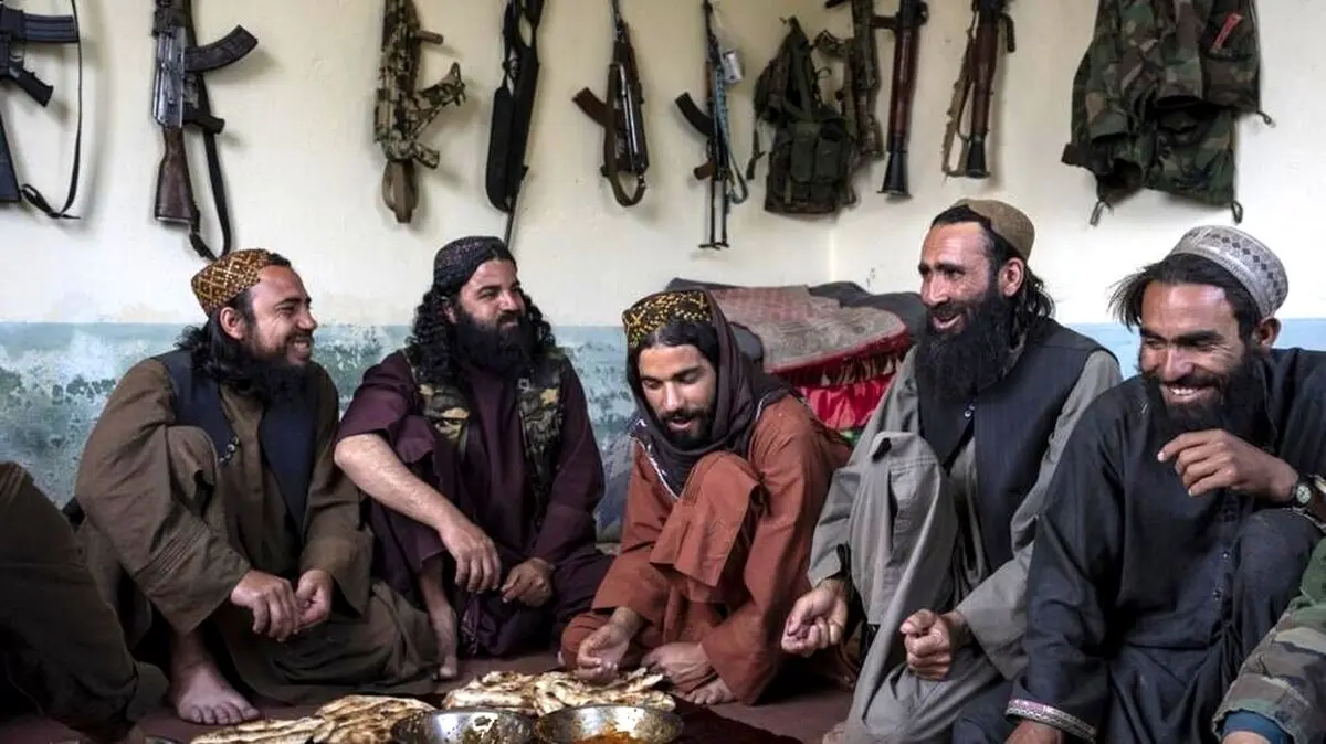 مجازات پسر افغانی به خاطر تراشیدن ریش