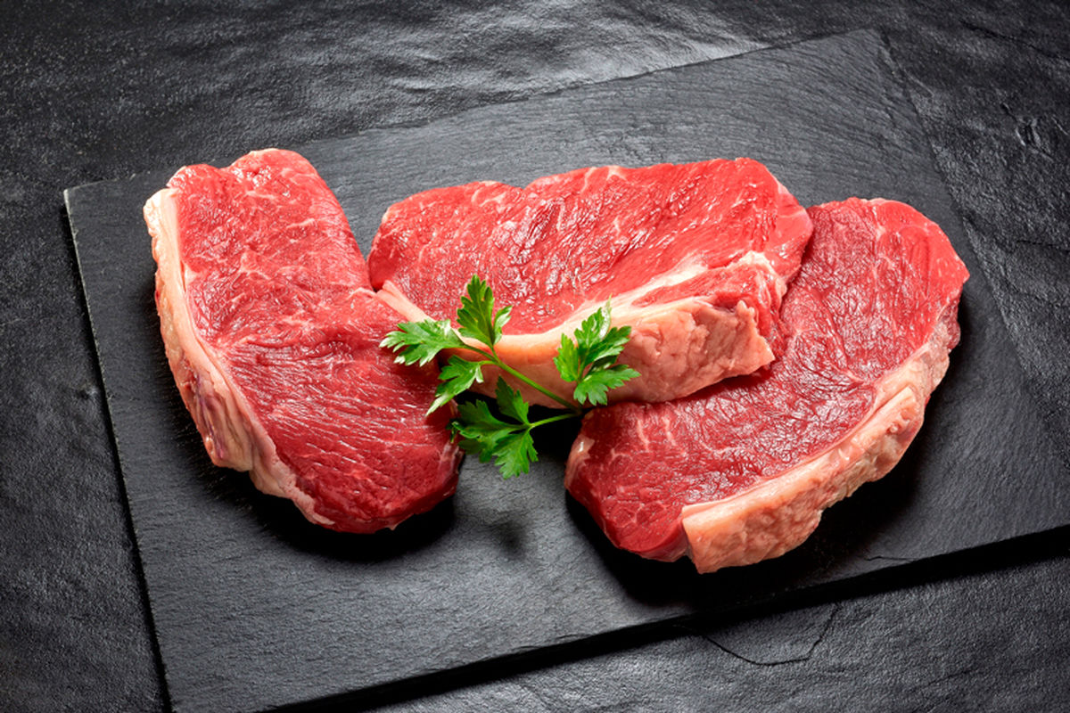 افزایش بی رویه قیمت گوشت در بازار | گول قیمت گوشت بسته بندی شده را نخورید