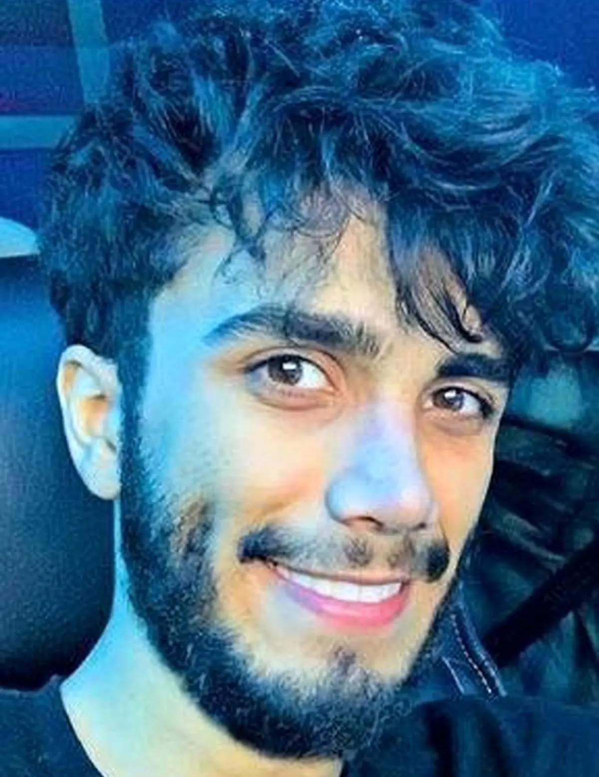 زندگینامه مهراد جم