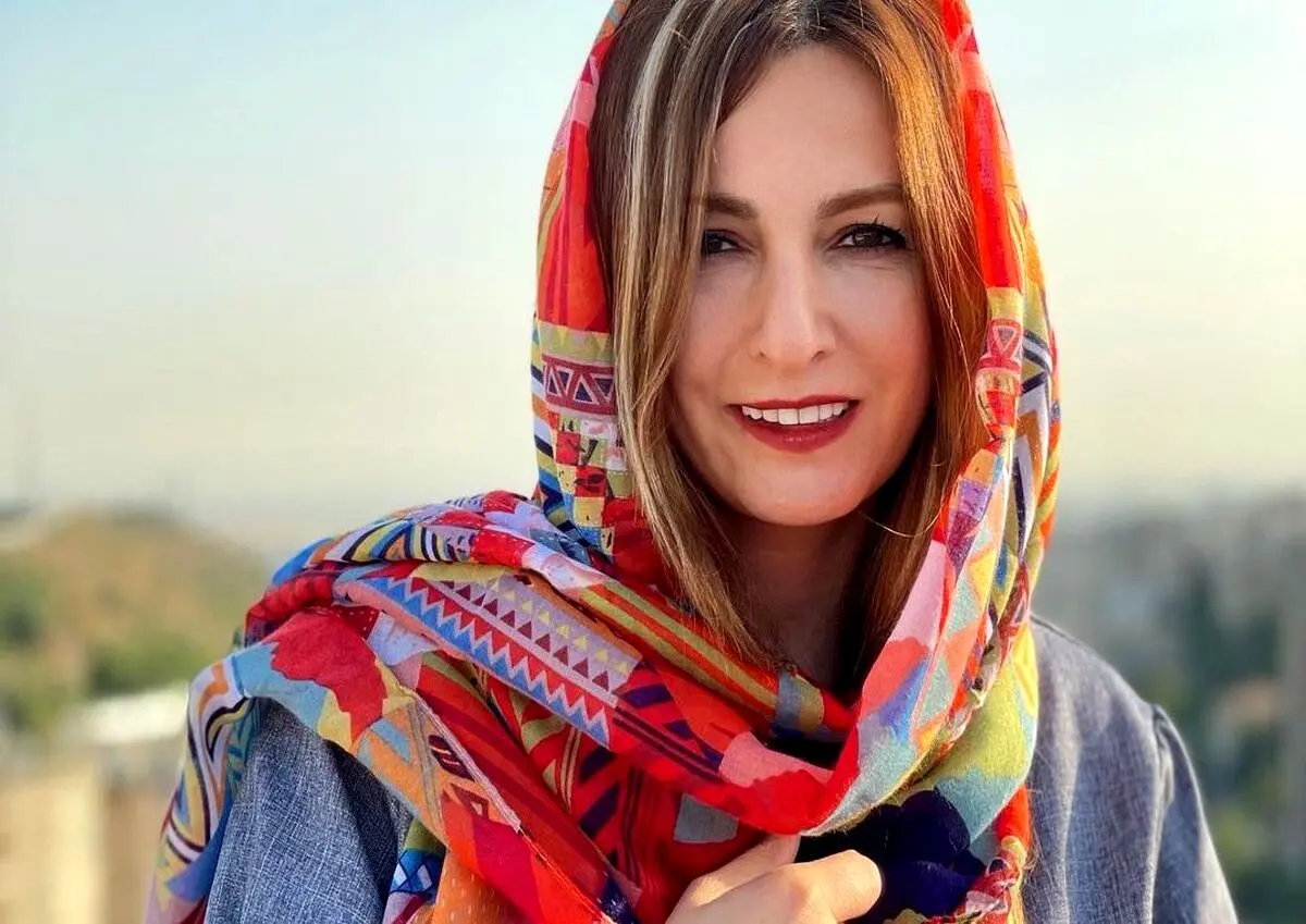 عکس عجیب و غریب پسر شقایق دهقان | دلجویی پسر شقایق دهقان از مادرش بعد از جدایی