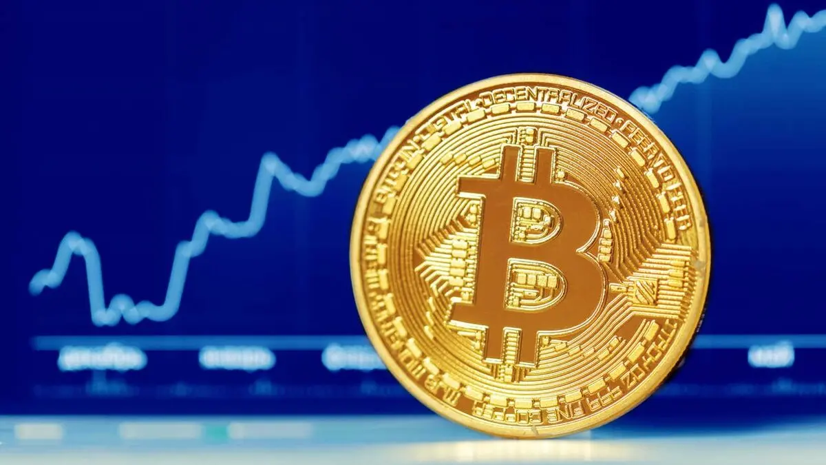 چه عواملی بر قیمت بیت کوین تاثیر می‌گذارند؟