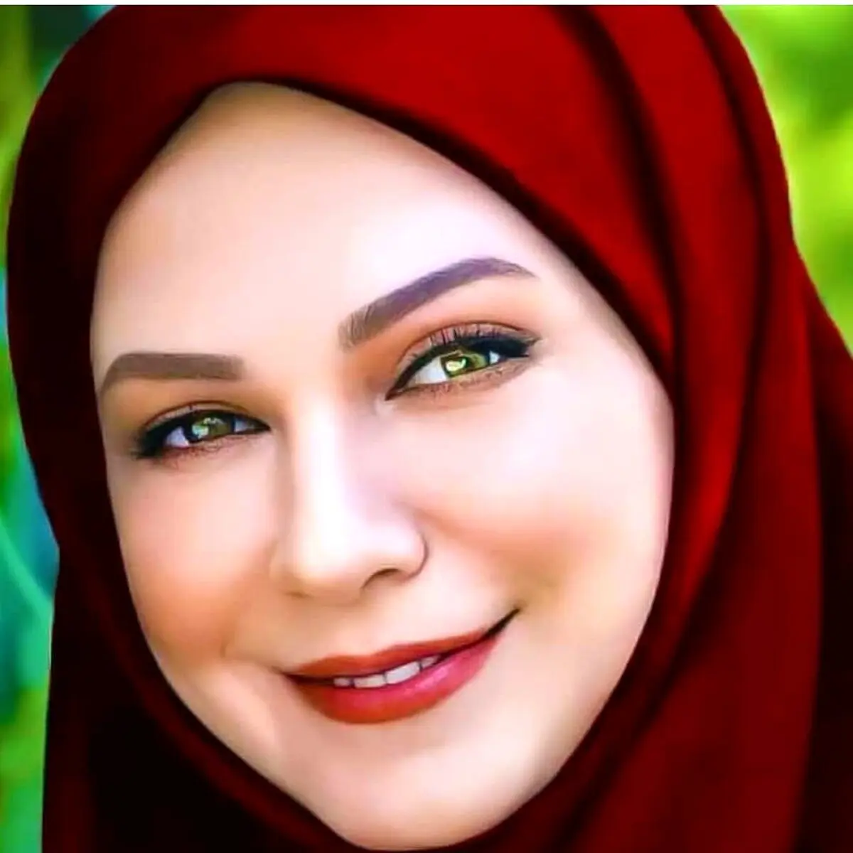 لعیا زنگنه خودکشی کرد | لعیا زنگنه جان سالم به در میبرد؟