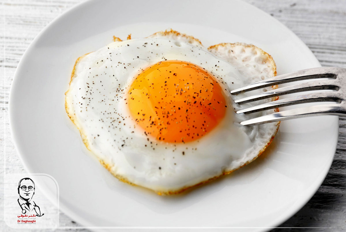 ببینید خوردن تخم مرغ چه بلایی سر ما می آورد | حتما در استفاده از تخم مرغ رعایت کنید