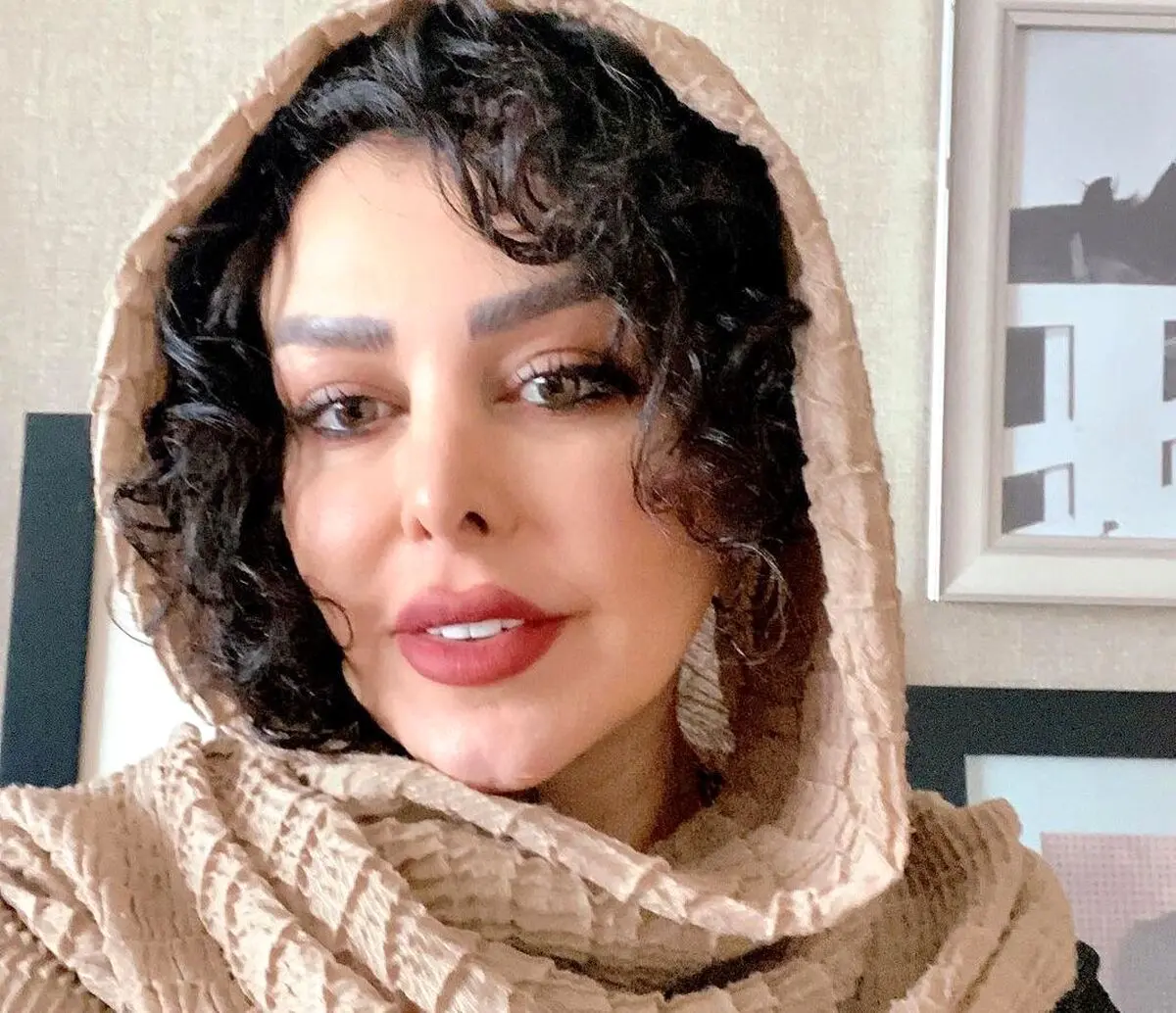 ویدو جنجالی از فلور نظری