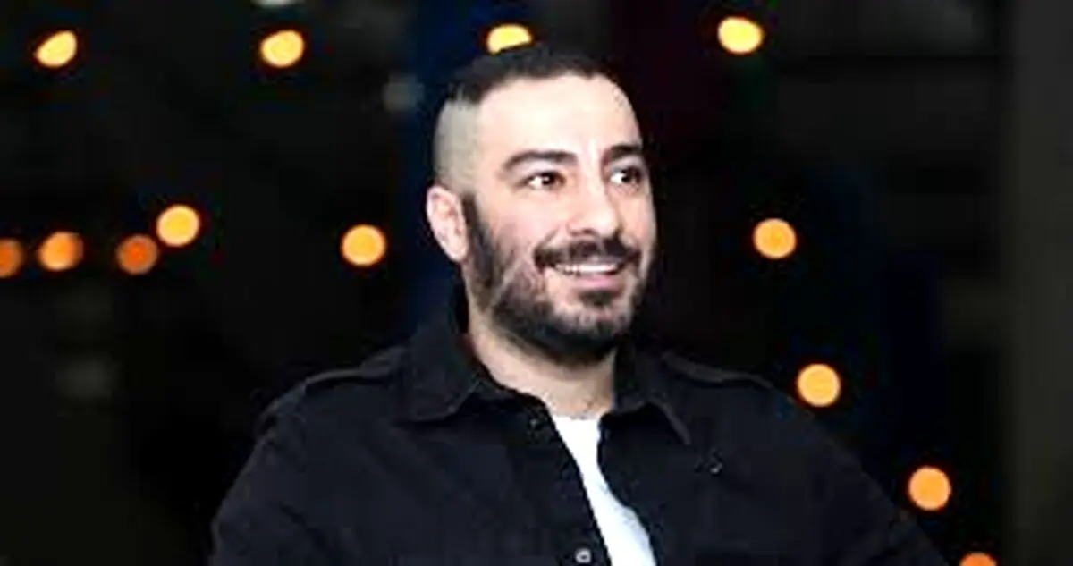 تیپ راحتی نوید محمدزاده در خارج از کشور| ماه عسل نوید محمدزاده به همراه تازه عروسش