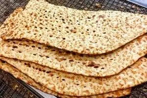 بلاخره قیمت نان آبان ماه گرانتر می شود یا نه؟ | سرگردونی نانوا ها این ماه بر تعیین قیمت جدید؟!
