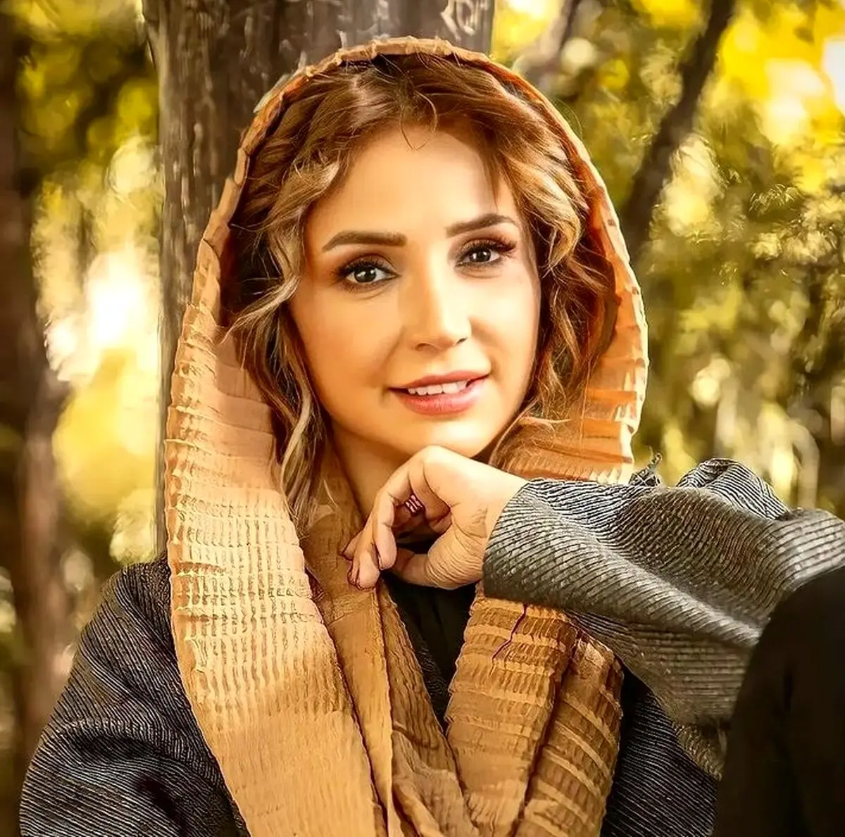 شبنم قلی خانی از ایران رفت؟