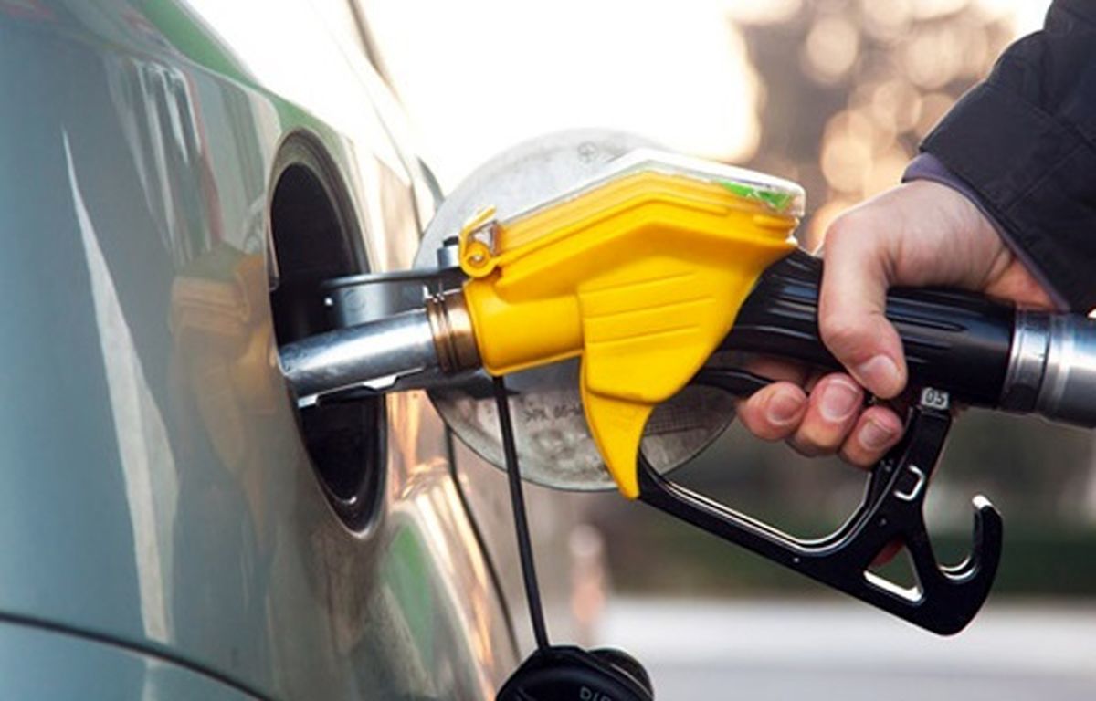 گرانی قیمت بنزین تصویب شد | قیمت بنزین در سال جدید لیتری چند؟