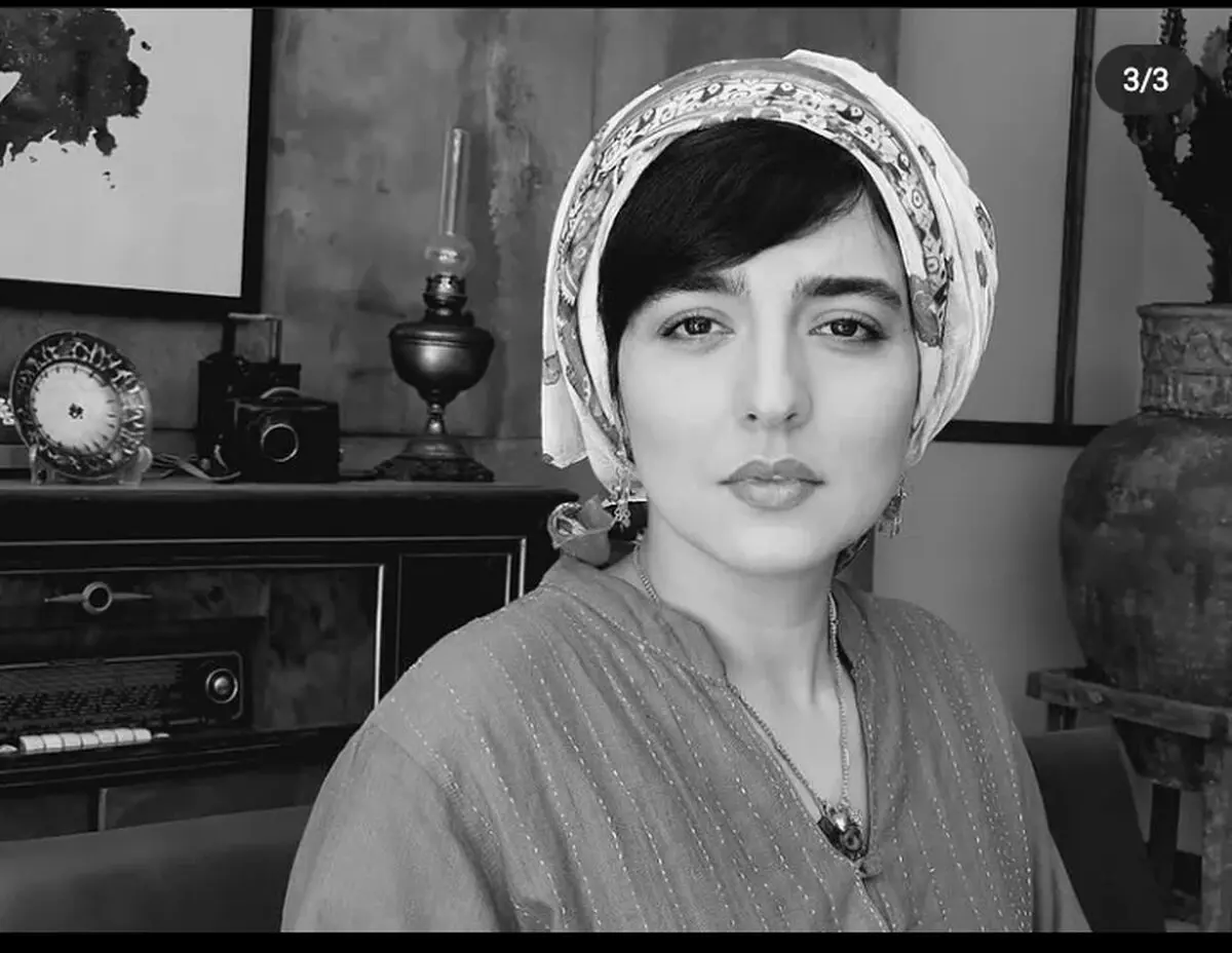ضجه های نرگس محمدی برای عزیزش | نرگس محمدی به سوگ عزیز خود نشست + فیلم