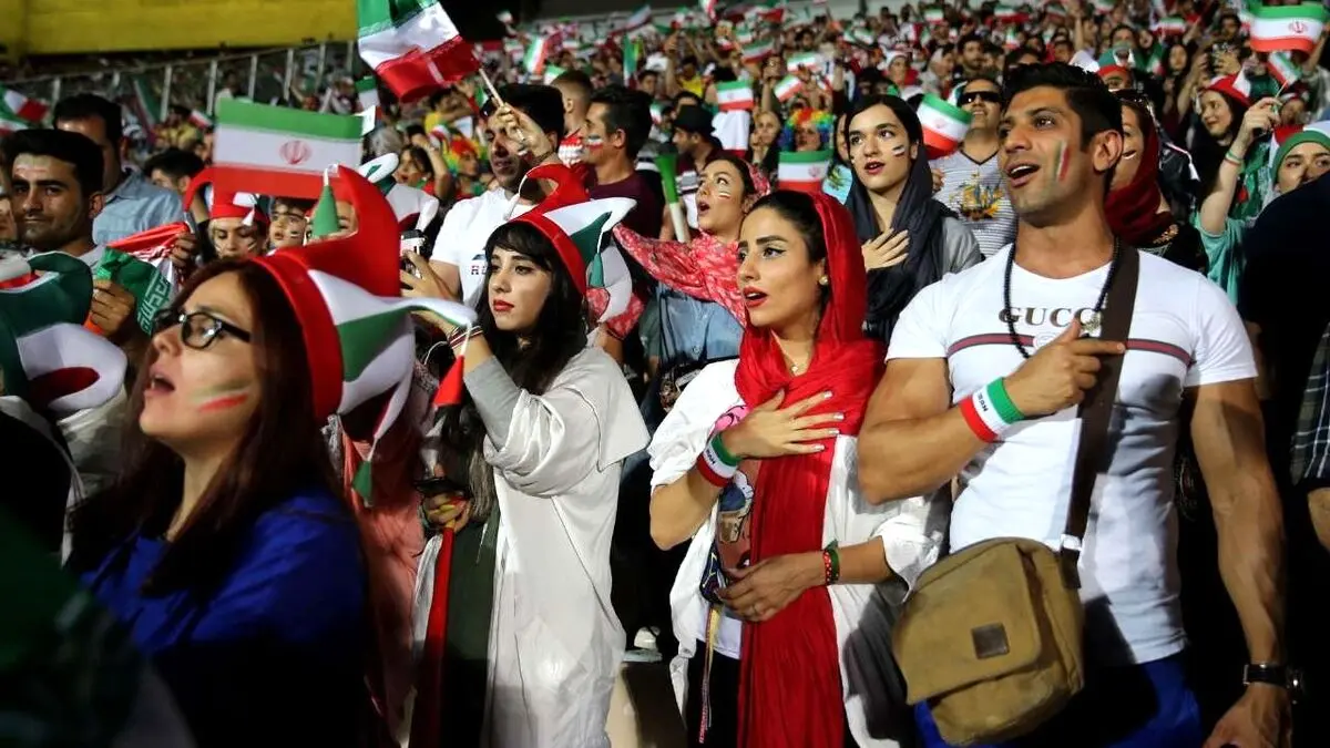 ورود زنان به ورزشگاه به کجا رسید؟