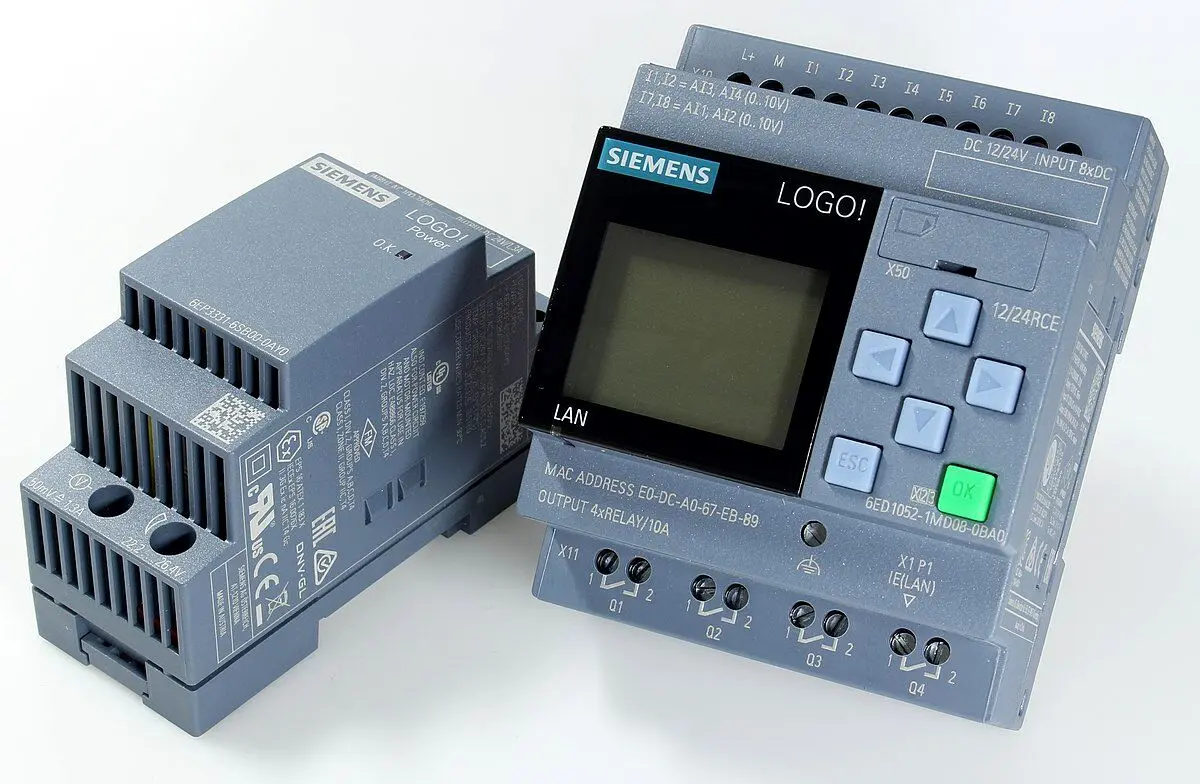 مقایسه دو محصول PLC SIEMENS S7 1500 و PLC SIEMENS S7 1200