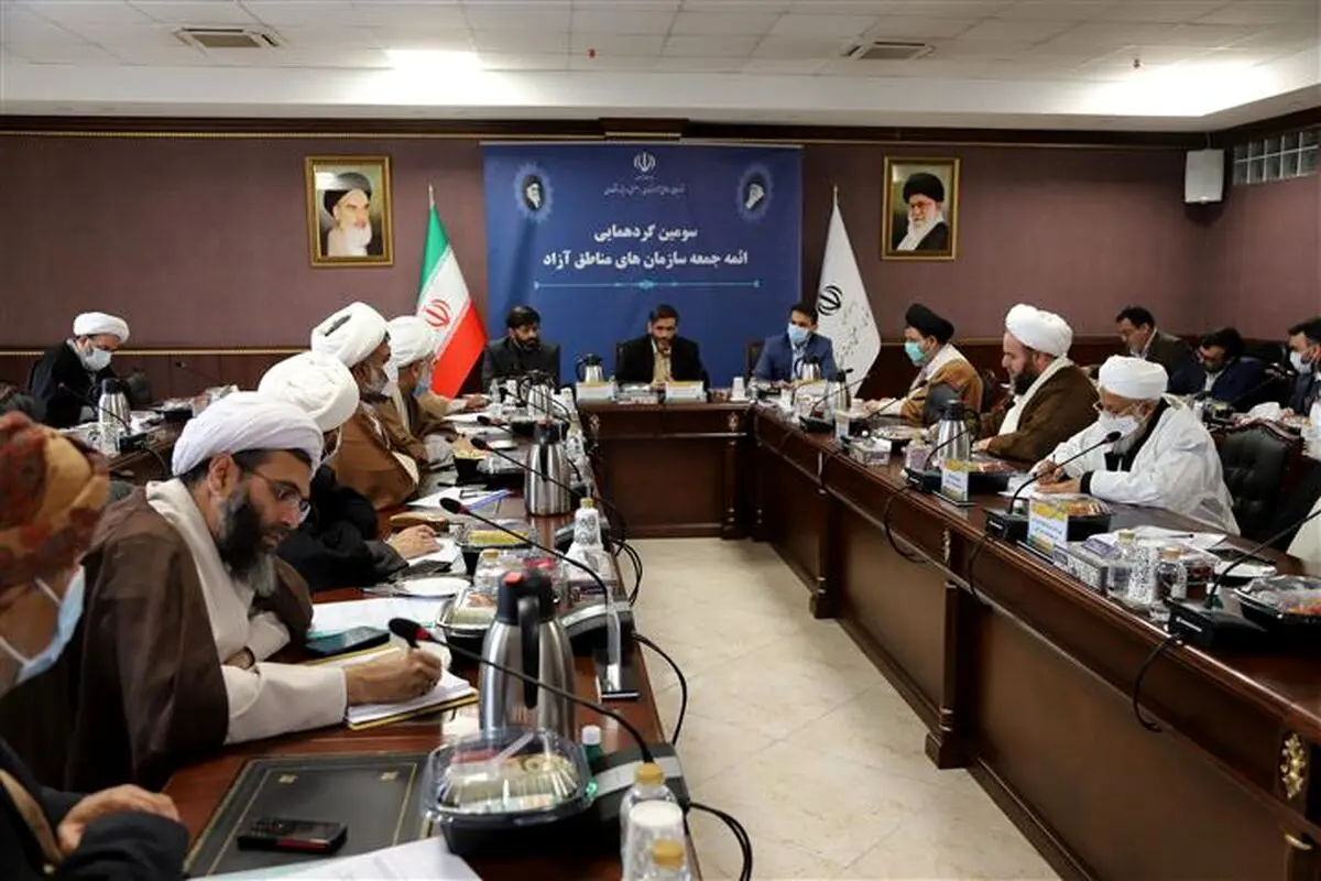 اشرافیت گرایی در مدیریت مناطق آزاد جایی ندارد
