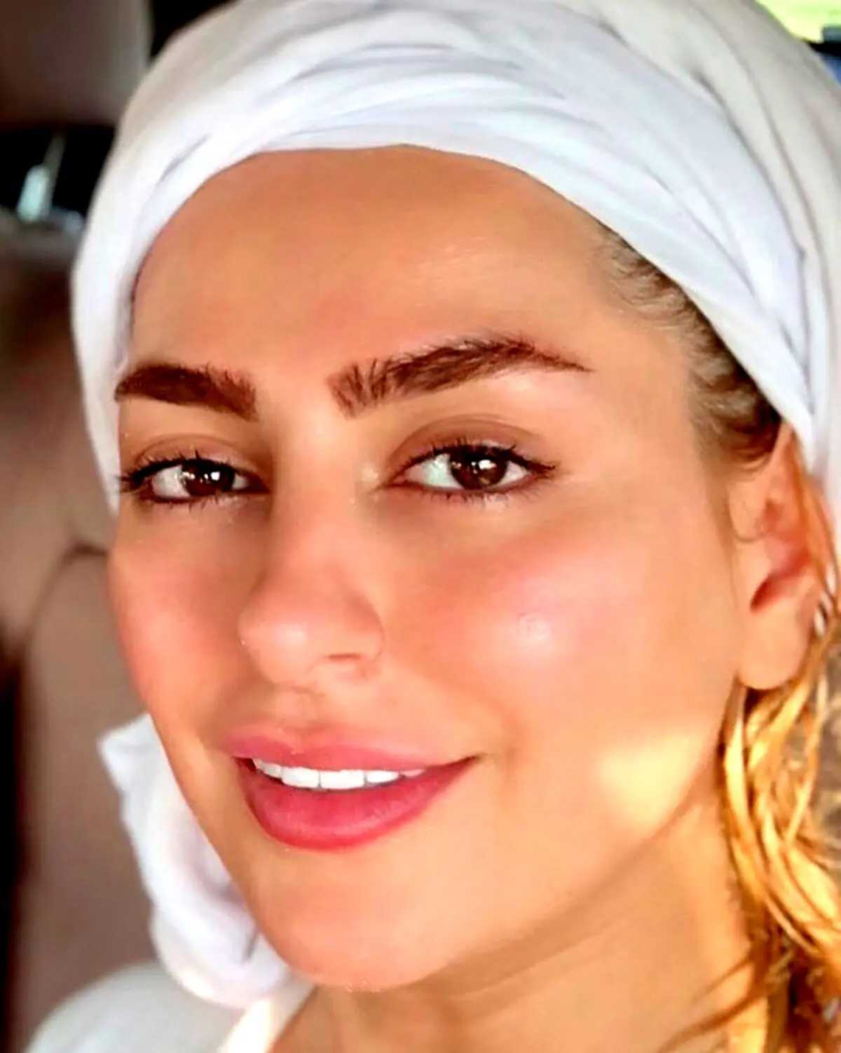 عکس‌های سمانه پاکدل و خانواده‌اش