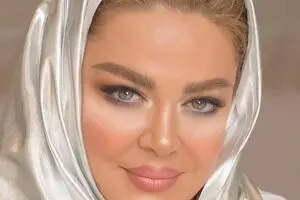بهاره رهنما خودش رو به مسخره گرفته | این عکس عجیب از خانم بازیگر ترکونده+ عکس